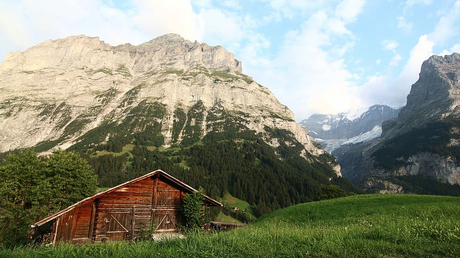 Alps, icecap, eiger, interlaken, muntanya de neu, muntanya, vall, paisatge, horon, sostre, país, cel, poble, lauterbrunnen, jungfrau, glacera, suïssa, Serra, estructura construïda, escenics, arquitectura, casa, escenics - natura, bellesa a la natura, núvol - cel, escena tranquil·la, naturalesa, escena no urbana, herba, tranquil·litat, medi ambient, idíl·lic, dia, rock, cap gent, exterior de l'edifici, a l'aire lliure, formació, cim de muntanya, 5K