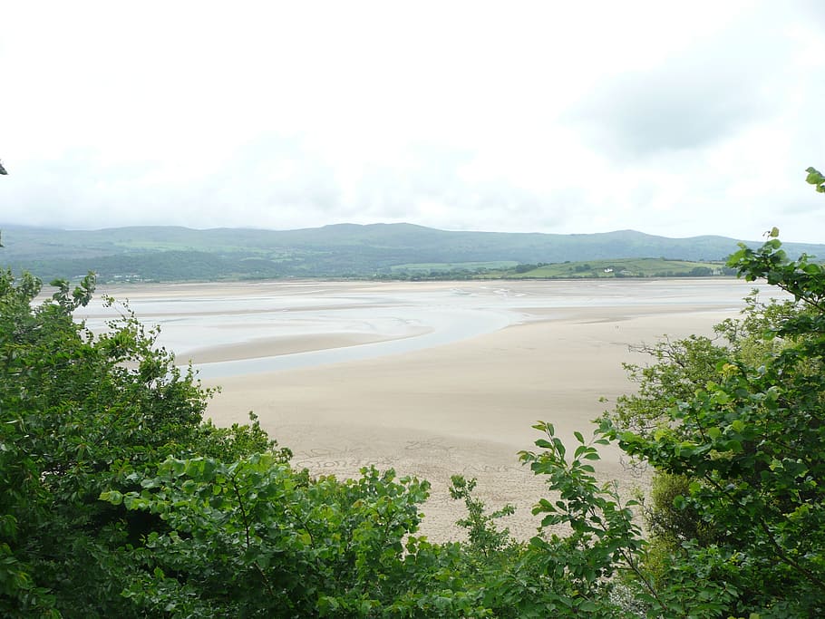 Galles, cielo, nuvole, al di fuori, natura, bellissimo, panoramico, paesaggio, campagna, vista, panorama, mare, acqua, vista panoramica, Portmeirion, spiaggia, sabbia, Paesaggi, pianta, bellezza nella natura, scenics - natura, la tranquillità, albero, scena tranquilla, nuvola - cielo, giorno, scena non urbana, terra, montagna, crescita, colore verde, nessuno, ambiente, all'aperto, 2K