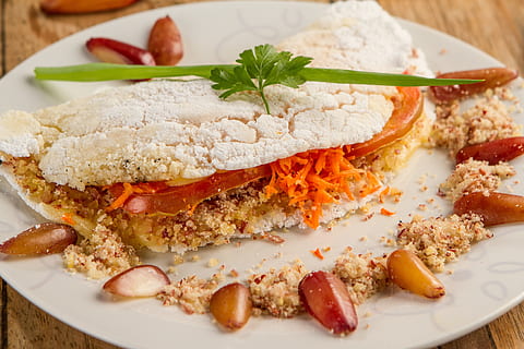 piatto di pasticceria, piatto, tapioca, glam, pignone, cibo e bevande, cibo, frutti di mare, avvicinamento, nessuno, mangiare sano, freschezza, pronto a mangiare, in casa, tavolo, benessere, porzioni, concentrarsi sulle conoscenze acquisite, natura morta, verdura, riso - alimento base, frutta, vista dall'alto, pomodoro, contorno, 4K, CC0, dominio pubblico, privo di copyright