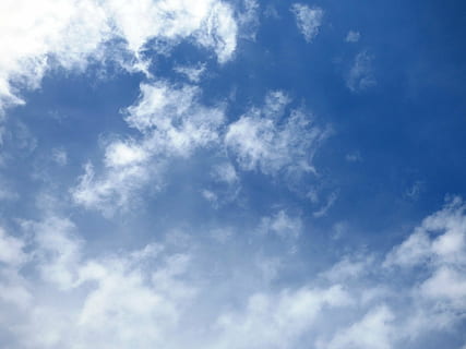 taivas, sininen, pilviä, pilvi, valkoinen, Biel, puhdas, luonto, sää, asia selvä, pilvi - taivas, cloudscape, taustat, ympäristö, ilmapiiri, pilvinen, kauneus luonnossa, dramaattinen taivas, tuuli, valkoinen väri, maisemat - luonto, moody sky, ei ihmisiä, auringonvalo, ulkona, ilmasto, meteorologia, kirkas, ohut, kuvioitu vaikutus, 4K, CC0, public domain, rojaltivapaa