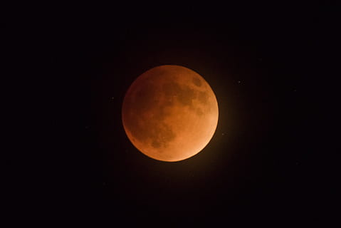 fotografia, cheio, lua, lua cheia, céu noturno, luar, noite, céu, espaço, brilho, Sombrio, Preto, ícone, estrelas, astronomia, lua planetária, superfície da lua, estrela - espaço, planeta - espaço, cor preta, Ciência, origens, azul, brilhando, telescópio astronômico, eclipse, copie o espaço, beleza na natureza, cor laranja, fenómeno natural, natureza, ninguém, tranquilidade, majestoso, scenics - natureza, círculo, forma geométrica, ao ar livre, idílico, espaço e astronomia, 2K, CC0, domínio público, royalty free