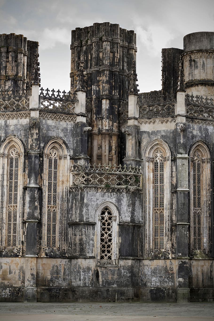 grigio, calcestruzzo, Casa, giorno, architettura, Chiesa, posto famoso, stile gotico, storia, vecchio, Cattedrale, Europa, materiale lapideo, antico, struttura costruita, architettura ed edifici, esterno dell'edificio, UK, religione, nuvola - cielo, nessuno, il passato, costruzione, cielo, luogo di culto, credenza, spiritualità, arco, natura, vecchia rovina, all'aperto, abbazia, antica civiltà, rovinato, 4K