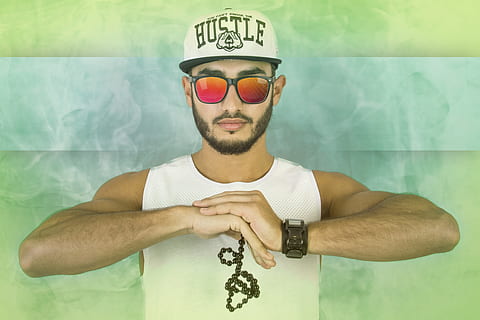 guai, home, maco, paio, retrat, atractiu, moda, model, noi, masculí, jove, confiat, elegant, modern, persona, cara, homes, caucàsic, de moda, mirant, una persona, barba, home jove, pèl facial, adult, adult jove, a l'interior, vista frontal, mascles, orgull, estils de vida, seriós, de peu, mirant la càmera, tirada al cap, homes de mitjana edat, part del cos humà, 4K, CC0, domini públic, lliure de regalies