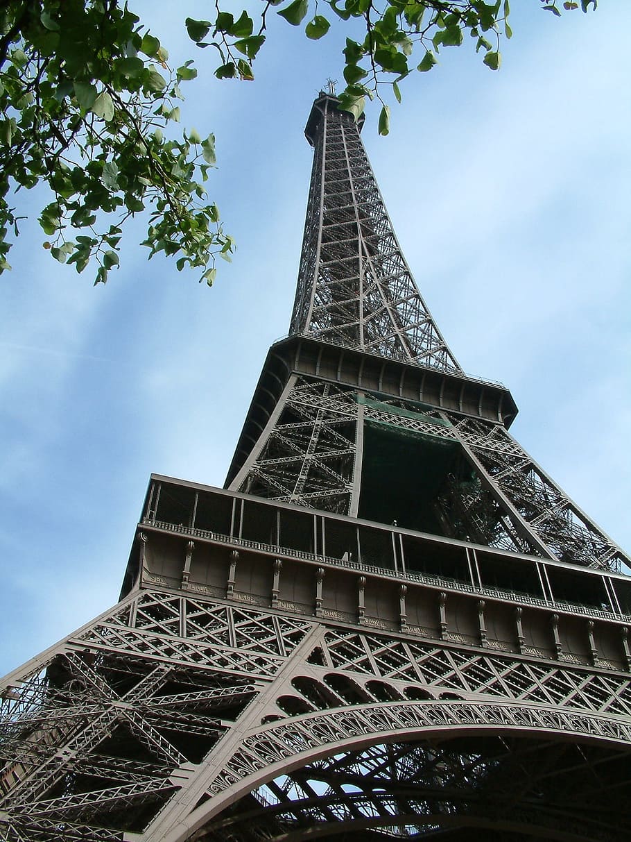 paris, Torre Eiffel, torre, eiffel, França, arquitectura, referència, europa, turisme, viatjar, francès, símbol, ciutat, famós, cel, monument, urbà, construcció, Europeu, edifici, gira, romàntic, capital, metall, atracció, blau, històric, ferro, estructura, romanç, turista, acer, paisatge urbà, vell, amor, grunge, parisenc, parís, França, lloc famós, cultura francesa, destinacions de viatge, referent internacional, escena urbana, estructura construïda, alta - alta, llocs de viatges, punts de referència, ciutats capital, història, vista d’angle baix, el passat, característica arquitectònica, dia, exterior de l'edifici, naturalesa, planta, cap gent, a l'aire lliure, gratacels, lloc, 1080P