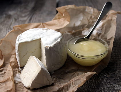 close-up of cheese, artisan, board, bread, breakfast, butter, cheese, close-up, cooking, dairy, dairy product, delicious, food, health, healthy, homemade, honey, indulgence, milk, paper, still life, table, tasty, traditional, wood, wooden, food and drink, indoors, no people, wood - material, freshness, household equipment, kitchen utensil, french food, wellbeing, slice, eating utensil, spoon, choice, 1080P, CC0, public domain, royalty free
