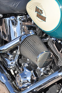 Motorrad, technisch, Motor, Metall, Landfahrzeug, Transportmittel, Transport, Scheinwerfer, Kraftfahrzeug, Chrom, Auto, Nahansicht, keine Leute, Tag, glänzend, Fahrzeugteil, Fahrzeughaube, silberfarben, High Angle View, Oldtimer, Reflexion, stehlen, sauber, 4K, CC0, gemeinfrei, lizenzfrei