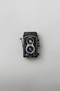 sort, sølv, årgang, rolleiflex kamera, kamera, klassikere, kamera - fotografisk udstyr, gammeldags, retro stylet, gammel, udstyr, fotografering temaer, antik, enkelt objekt, forældet, klassisk, studio skud, teknologi, indendørs, tæt på, kopiere plads, fotografisk udstyr, ingen mennesker, objektiv - optisk instrument, hvid baggrund, fotografere, nostalgi, analog, digitalt kamera, SLR kamera, 8K, CC0, offentligt domæne, royaltyfrie