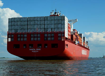 Santa Cruz containerschip, Elbe, navigatie, vrachtschip, romance, humeur, maritiem, houder, zeevarend, schip, technologie, water, lading, vervoer-, Verzenden, kust, Hamburg, rivier-, Duitsland, historisch, uitzicht, verkeer, frachtschiff, vrachtvervoer, vrachtcontainer, vervoer, zee, nautisch schip, industrieel schip, containerschip, haven, wijze van transport, bedrijf, industrie, exporteren, hemel, architectuur, waterkant, natuur, rood, wolk - lucht, buitenshuis, geen mensen, 4K, CC0, publiek domein, royaltyvrij