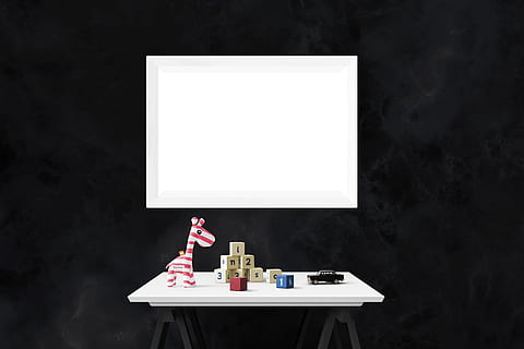 rectangular, blanc, taula, negre, paret, pòster, maqueta, interior, escriptori, presentació, plantilla, disseny, decoració, estil, còpia espai, cap gent, Color blanc, en blanc, a l'interior, fons negre, contenidor, tir de l'estudi, natura morta, pissarra, paper, tecnologia, absència, creativitat, primer pla, menjar i beguda, pintura, refresc, 5K, CC0, domini públic, lliure de regalies