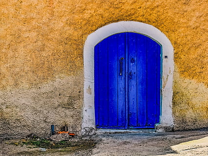 zavřete modré dveře, dveře, modrý, zeď, textura, architektura, starý, tradiční, dřevěný, vchod, vinobraní, Dům, troulli, Kypr, Zavřeno, stavba, nástěnný prvek, exteriér budovy, budova, nikdo, den, bezpečnost, ochrana, bezpečnostní, venku, Příroda, slunečního světla, kov, 4K, CC0, veřejná doména, bez autorských práv