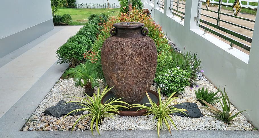 Garten, Design, Layout, groß, Vase, Wasser, Merkmal, Pflanze, Natur, Wachstum, Topfpflanze, keine Leute, Tag, die Architektur, draußen, grüne Farbe, formaler Garten, Schönheit in der Natur, Blume, gebaute Struktur, Fußweg, Teich, Gebäudehülle, Blumenbeet, Blumentopf, Ziergarten, 4K