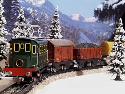 jul, tog, model tog, vinter, jernbane, legetøj, ark, nostalgisk, julemotiv, julehilsen, kopiere plads, lykønskningskort, julehilsener, transportmidler, bjerg, sne, transportform, træ, natur, dag, ingen mennesker, bjergkæde, kold temperatur, plante, land køretøj, jernbanetransport, tog - køretøj, scenics - natur, spore, snedækket bjerg, udendørs, 2K, CC0, offentligt domæne, royaltyfrie