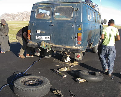 car breakdown, breakdown, van, wheels, mongolia, mutual aid, men, car, people, real people, mode of transportation, day, transportation, group of people, occupation, land vehicle, nature, outdoors, working, full length, incidental people, standing, adult, sunlight, motor vehicle, tire, 2K, CC0, public domain, royalty free