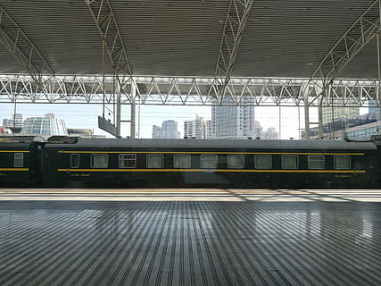 tog, platform, grå, shanghai, togstation, jernbanetransport, offentlig transport, arkitektur, indendørs, tog - køretøj, bygget struktur, transportmidler, transportform, jernbanestation, jernbanestation platform, dag, rejse, loft, metal, ingen mennesker, jernbanespor, spore, tom, station, 4K, CC0, offentligt domæne, royaltyfrie