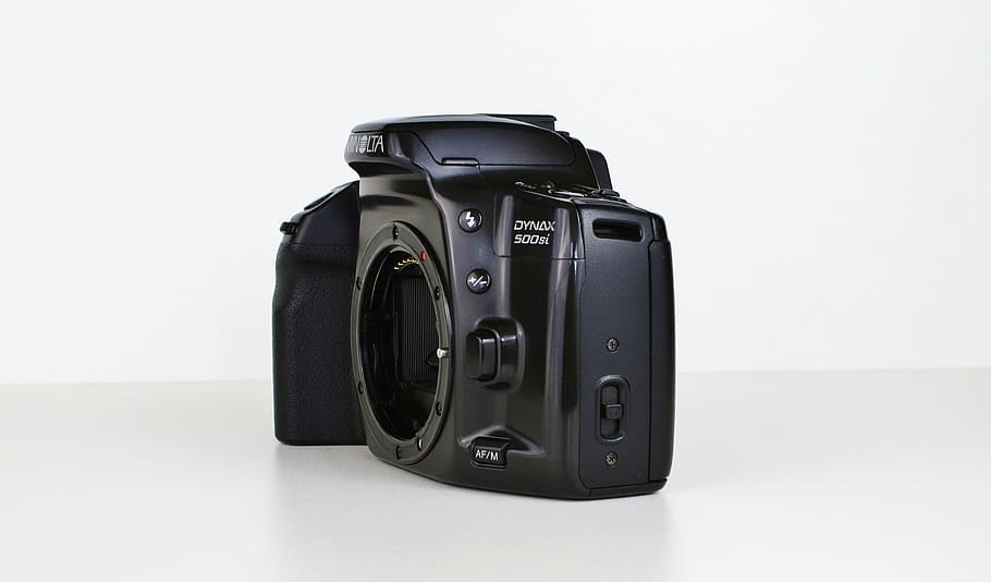 kamera, Konica, Minolta, gammelt kamera, fotokamera, fotografi, flash lys, analog, analog kamera, 500si, film, gammel, Foto, fotografering, enkelt objekt, hvid baggrund, fotografering temaer, sort farve, bagage, ingen mennesker, teknologi, studio skud, kamera - fotografisk udstyr, tæt på, indendørs, fotografisk udstyr, objektiv - optisk instrument, skåret ud, stilleben, digitalt kamera, moderne, objektiv - øje, grå, SLR kamera, krom, 4K