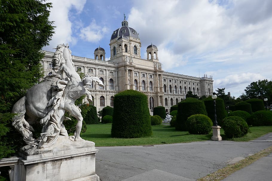 statua, castello, vienna, Museo, architettura, costruzione, turismo, monumento, cultura, storia, viaggio, scultura, arte e artigianato, struttura costruita, cielo, esterno dell'edificio, rappresentazione, pianta, destinazioni di viaggio, rappresentazione umana, albero, nuvola - cielo, natura, giorno, il passato, giardino, somiglianza maschile, nessuno, all'aperto, governo, 5K