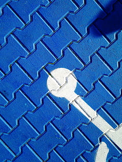 persona, wheelchain, segnato, viola, marciapiede, bianca, blu, PWD segno-stampato mattoni, struttura, mattoni, linea, modello, fotogramma intero, sfondi, strutturato, nessuno, vista dall'alto, sentiero, giorno, forma, design, pavimentazione in pietra, avvicinamento, pavimentazione, ripetizione, in casa, direttamente sopra, luce del sole, 2K, CC0, dominio pubblico, privo di copyright