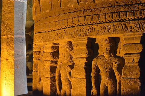 ajanta, mağara, Budizm, Tarihçe, mimari, geçmiş, yapılı yapı, eski, Sanat ve zanaat, turizm, zanaat, seyahat yerleri, eski uygarlık, ibadethane, eski harabe, seyahat, din, oyma - el sanatları ürünü, heykel, insan temsili, inanç, temsil, tinsellik, insansız, arkeoloji, mimari sütun, Antik Tarih, harap, kısma, 5K, CC0, kamu malı, telif ücretsiz