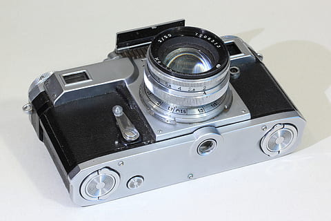 Kiev, afstandsmåler, kamera, sovjetiske, Russisk, årgang, udstyr, fotografisk, ussr, optik, 35mm, teknologi, kamera - fotografisk udstyr, fotografering temaer, fotografisk udstyr, studio skud, objektiv - optisk instrument, indendørs, enkelt objekt, objektiv - øje, stilleben, høj vinkel visning, metal, ingen mennesker, tæt på, hvid baggrund, sølvfarvet, kamera film, digitalt kamera, hjemme videokamera, krom, SLR kamera, 4K, CC0, offentligt domæne, royaltyfrie