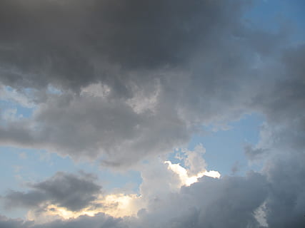 Himmel, Wolken, hellgrau, Licht, grau, Blau, wolke - himmel, Wetter, Natur, Schönheit in der Natur, szenen, Flachwinkelansicht, Szenen - Natur, keine Leute, Hintergründe, Ruhe, draußen, Tag, ruhige Szene, Sturm, Vollbild, bedeckt, Wolkengebilde, Dramatischer Himmel, Umgebung, idyllisch, Meteorologie, 4K, CC0, gemeinfrei, lizenzfrei