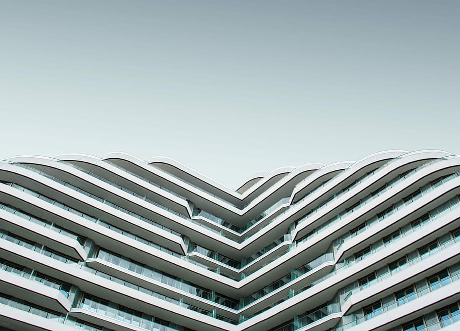 cuc, vista d'ulls, blanc, edifici, alt, edifici de pujada, clar, parets de vidre, arquitectura, cel, degradat, blau, finestra, detall, vivent, gràfic, gratacels, ciutat, urbà, modern, creatiu, triangle, façana, Londres, architectureporn, forma, exterior de l'edifici, estructura construïda, cap gent, cel clar, dia, còpia espai, negocis, naturalesa, a l'aire lliure, vista d’angle baix, barri residencial, escàs, patró, exterior d’edifici d’oficines, apartament, 4K