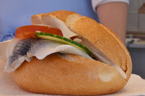 herring, herring bread, fish bread, fish, sour, delicious, onion, food, snack, hunger, eat, meal, roll, bread, food and drink, sandwich, vegetable, healthy eating, close-up, indoors, ready-to-eat, fast food, meat, cheese, no people, lettuce, freshness, bun, lunch, wellbeing, take out food, 2K, CC0, public domain, royalty free