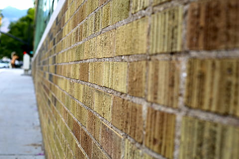 cihlový, zeď, textura, starý, špinavý, letitý, grunge, blok, beton, zdivo, budova, vzor, hnědý, texturou, zvětralý, povrch, cement, architektura, materiál, cihlová zeď, hrubý, konstrukce, Dům, vnější, výstřední, struktura, pevný, Červené, jíl, architekt, kachlová, obdélníky, textur, cihly, detailní, obdélník, město, městský, horizontální, dlaždice, řádek, Skála, kousky, ulice, barva, obyčejný, stavět, venkovní, silný, Pozadí, abstraktní, vinobraní, retro, umění, poškozen, rustikální, poškrábaný, chaotický, stárnutí, nosí, rundown, špína, rockwall, den, stavba, nástěnný prvek, detail, zaměřit se na popředí, venku, náhodné osoby, selektivní zaměření, exteriér budovy, Příroda, v řadě, okolní zdi, plot, pěšina, 5K, CC0, veřejná doména, bez autorských práv