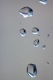 regn, regndråbe, vindue, dryppe, våd, beaded, mikrokosmos, makro, vand, tæt på, ingen mennesker, natur, boble, indendørs, fuld ramme, baggrunde, gennemsigtig, høj vinkel visning, dråbe, dag, afspejling, form, studio skud, fokus på forgrunden, hav, sølvfarvet, renhed, 4K, CC0, offentligt domæne, royaltyfrie