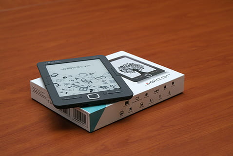 e-book, e-reader, alcor myth, e-paper, ebook, e-ink, book, table, technology, wood - material, indoors, no people, still life, communication, high angle view, furniture, time, industry, equipment, connection, number, close-up, accuracy, brown, wood, instrument of measurement, digital display, electrical equipment, wood grain, 4K, CC0, public domain, royalty free