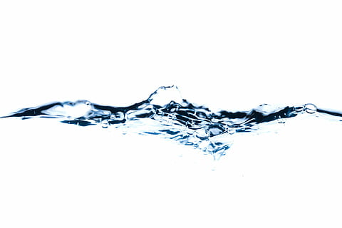 macrofotografia, gota de agua, resumen, azul, burbuja, limpiar, soltar, Fresco, aislado, líquido, movimiento, onda, chapoteo, superficie, lavar, agua, ola, mojado, blanco, salpicaduras, frescura, transparente, naturaleza, pureza, de cerca, beber, agua potable, agua que fluye, foto de estudio, Fondo blanco, adentro, comida y bebida, copia espacio, refresco, nadie, bebida fría, fluido, bebida, color turquesa, 1080P, CC0, dominio público, libre de derechos