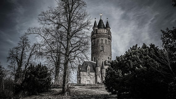 gri, bej, beton, turn de pictura, arhitectură, turn, înalt, castel, clădire, istoricește, istorie, peisaj, copac, construită, exteriorul clădirii, plantă, cer, nor - cer, trecutul, natură, vedere unghiulară joasă, lăcaș de cult, destinații de călătorie, nici o persoana, religie, zi, în aer liber, vechi, turlă, texturat efect, guvern, 4K, CC0, domeniu public, fără drepturi de autor