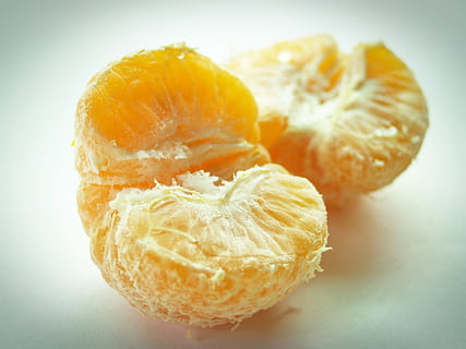 Obst, Zitrusfrüchte, Scheibe, Blatt, Grün, Marmelade, Hälfte, Lebensmittel, Vegetarier, reif, tropisch, Orange, Diät halten, Wassertropfen, fallen, Acid, Vitamin, Farbe, fotorealistisch, Saft, frisch, Wasser, Natur, Essen und Trinken, Frische, gesundes Essen, Nahansicht, drinnen, Stillleben, keine Leute, Zitrusfrucht, Studioaufnahme, Wohlbefinden, weißer Hintergrund, Orangenfrucht, orange Farbe, geschält, schälen, ausgeschnitten, Snack, Versuchung, 2K, CC0, gemeinfrei, lizenzfrei