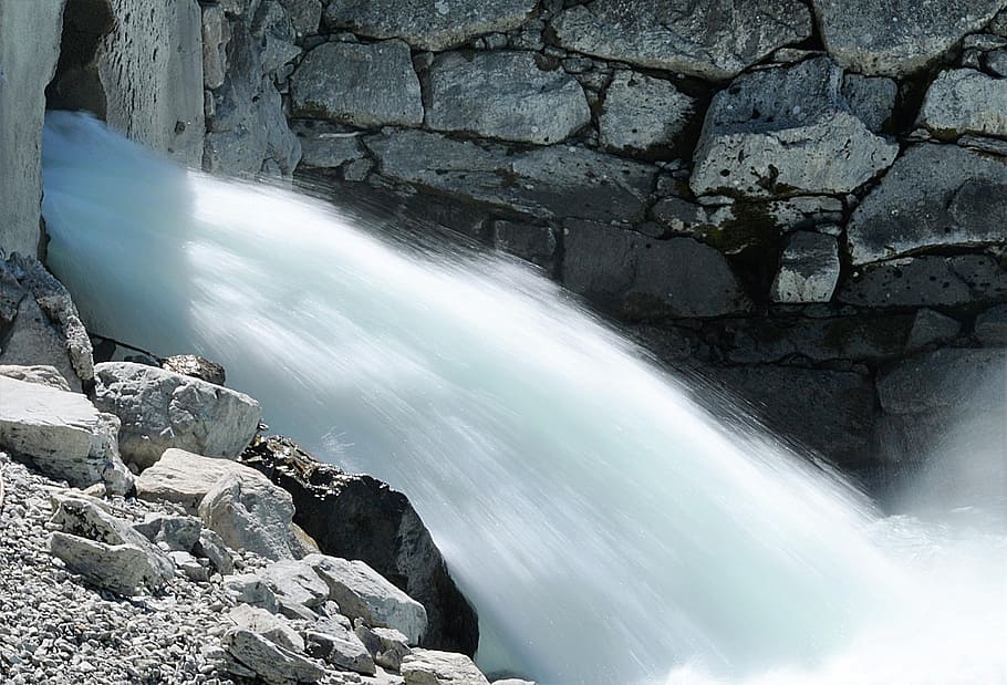 Wasserfälle, Felsformation, Wasser, brüllend, Wassermasse, injizieren, Szenen - Natur, Bewegung, Wasserfall, solide, Natur, Bewegungsunschärfe, Rock - Objekt, Schönheit in der Natur, Rock, fließendes Wasser, Umgebung, Langzeitbelichtung, fließend, plantschen, draußen, Leistung, Kraft in der Natur, sauber, 2K