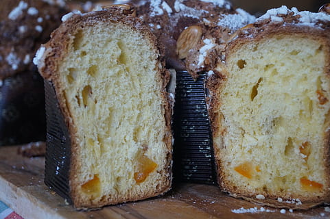 colomba, easter, italian, cake, food, dessert, gourmet, freshness, homemade, baked, bakery, breakfast, slice, brown, bread, pastry, food and drink, close-up, ready-to-eat, sweet food, indoors, sweet, no people, indulgence, still life, temptation, focus on foreground, healthy eating, wellbeing, dairy product, 5K, CC0, public domain, royalty free