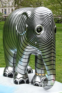 elefant, stribet, kunst, mønster, dekoration, design, Kunst og håndværk, ingen mennesker, dyr, repræsentation, dag, dyre temaer, skulptur, zebra, pattedyr, kreativitet, græs, dyr repræsentation, arkitektur, parkere, tæt på, park - mand skabt plads, stående, husdyr, plante, 4K, CC0, offentligt domæne, royaltyfrie