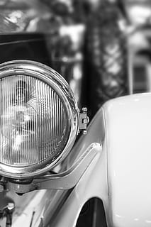 Scheinwerfer, Auto, Oldtimer, Schwarz und weiß, Fahrzeug, Automobil, alt, pkw, retro, Sektion, Detail, schließen, Makro, Landfahrzeug, Transportmittel, Kraftfahrzeug, Transport, keine Leute, Fokus auf den Vordergrund, Nahansicht, Retro-Stil, Tag, Metall, draußen, Fahrzeugteil, stationär, Chrom, selektiver Fokus, glänzend, Luxus, 4K, CC0, gemeinfrei, lizenzfrei