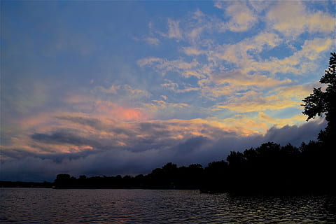 sunset, clouds, sky, lake, nature, landscape, summer, light, sunlight, outdoor, orange, evening, color, dramatic, colorful, horizon, cloudscape, dusk, water, natural, weather, twilight, coast, shoreline, trees, cloud - sky, tree, tranquility, scenics - nature, beauty in nature, tranquil scene, plant, no people, silhouette, outdoors, idyllic, waterfront, non-urban scene, 4K, CC0, public domain, royalty free