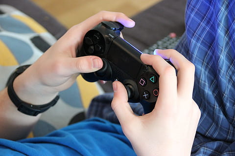 person, holding, sony ps 4, ps4, dual, shock, game, video, gaming, controller, hands, playing, human hand, hand, technology, human body part, one person, occupation, focus on foreground, adult, industry, men, indoors, working, close-up, young adult, connection, communication, body part, finger, human limb, 5K, CC0, public domain, royalty free