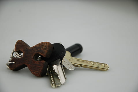 Keys, Keychain, Equis, no people, white background, studio shot, indoors, close-up, day, metal, still life, gray background, copy space, security, group of objects, work tool, safety, wood - material, key, protection, high angle view, single object, gray, tool, spanner, 4K, CC0, public domain, royalty free