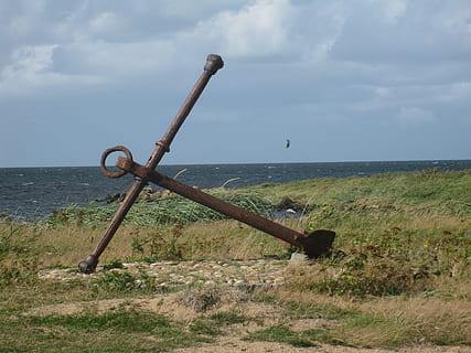 anker, skib, støvle, kyst, vand, rusten, Havn, hav, Mark, sky - himmel, ingen mennesker, dag, himmel, jord, horisont, natur, metal, horisont over vand, græs, scenics - natur, anker - fartøjsdel, historie, rolig scene, skønhed i naturen, udendørs, 2K, CC0, offentligt domæne, royaltyfrie