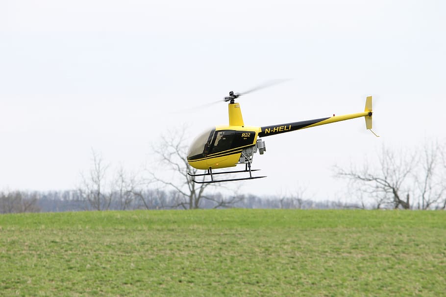 rc, model, model d’helicòpter, helicòpter, rc, model, control, remot, oci, joguina, controlat, pasatemps, vehicle aeri, volant, hèlix, avió, cel, biplà, transport, camp, agricultura, a l'aire lliure, dia, naturalesa, cap gent, manera de transport, herba, planta, terra, medi ambient, a l'aire, viatjar, arbre, paisatge, indústria aeroespacial, 4K