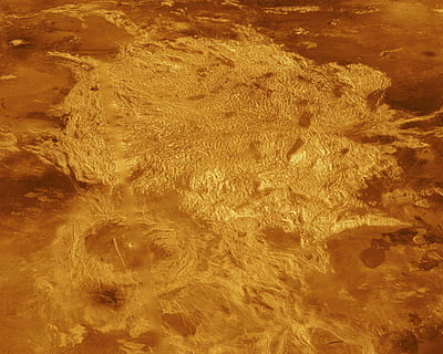 Venus, Planet, Oberfläche, Platz, Sonnensystem, alpha regio, Natur, Hintergründe, Vollbild, keine Leute, Land, Tag, Gelb, High Angle View, Nahansicht, draußen, Feld, Ruhe, Muster, texturiert, Sonnenlicht, Schönheit in der Natur, Landschaft, Textil-, ruhige Szene, goldfarben, 4K, CC0, gemeinfrei, lizenzfrei