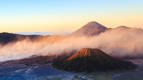 mountain, clouds, body, wate, mountain ranges, covered, white, fog, volcano, mountain range, peak, summit, sky, nature, environment, land, no people, scenics - nature, beauty in nature, landscape, travel destinations, morning, sunrise - dawn, travel, geology, smoke - physical structure, sun, outdoors, volcanic crater, mountain peak, power in nature, 4K, CC0, public domain, royalty free