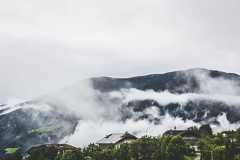 mål, utsikt, utsiktspunkt, mer, fjell, fritid, platå, steder av interesse, turisme, ferie, fotturer, fjellklatring, natur, naturpark, skog, Enger, landskap, stein, fjernsyn, framsyn, fjellene, trær, Sydtyrol, alpine, Dolomittene, Italia, Nord-Italia, sky - himmel, scenics, fjelltopp, tåke, utendørs, clouds, himmel, høyde, ingen folk, dag, fjellkjede, miljø, skjønnhet i naturen, bygge eksteriør, naturskjønnhet - natur, bygget struktur, arkitektur, reisemål, bygning, kaldtemperatur, 5K, CC0, offentlig domene, opphavsrett gratis