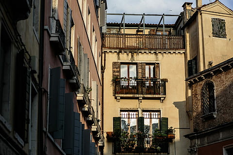 trip, venice, Venice, Italy, vacations, architecture, buildings, old town, Europe, travel, italian, Italy, veneto, venezia, mediterranean, venive, old houses, tourist, window, building Exterior, old, house, urban Scene, city, street, facade, built Structure, balcony, outdoors, town, architecture And Buildings, no People, building, residential district, low angle view, day, nature, lighting equipment, sunlight, potted plant, railing, shadow, plant, hanging, apartment, alley, 4K