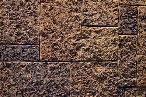texturen, steen, zand, stenen ostionera, stenen materiaal, achtergronden, patroon, muur - bouwfunctie, oud, architectuur, getextureerde, geen mensen, detailopname, dag, volledig kader, ingebouwde structuur, muur, ruw, bruin, hout - materiaal, stenen muur, verweerde, deur-, recht boven, buitenshuis, getextureerd effect, 5K, CC0, publiek domein, royaltyvrij