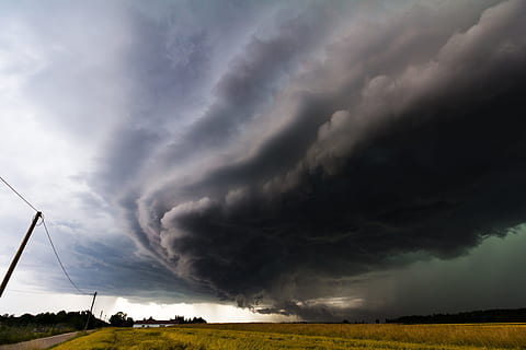 redirecţiona, cer, nor, raft nor, arcus, precipitat, forme de nori, furtună, super celule, furtună de vânătoare, enorm, dramatic cer, impozant, vară, rafală față, thundercloud, forme de nor, norul din față, o celulă de furtună, nor - cer, mediu inconjurator, frumusețe în natură, camp, peisaj, scenice - natura, teren, natură, nici o persoana, putere în natură, nor de furtuna, acoperit de nori, putere, o scenă liniștită, liniște, în aer liber, tornadă, vreme extrema, de rău augur, 4K, CC0, domeniu public, fără drepturi de autor