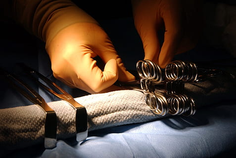 close-up photo, surgeon, operation, surgical instruments, hands, technician, preparing, surgery, macro, close-up, sterilized, light, hospital, operating room, human body part, human hand, hand, indoors, body part, adult, people, protective glove, limb, human finger, finger, holding, occupation, healthcare and medicine, surgical glove, expertise, women, human limb, care, 1080P, CC0, public domain, royalty free