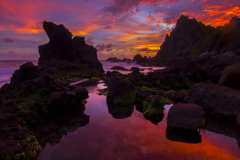 photo, rock formations, red, sky, sea, dusk, sunset, rock, reflection, scenic, rock - object, solid, scenics - nature, beauty in nature, cloud - sky, water, rock formation, tranquil scene, tranquility, nature, no people, non-urban scene, environment, outdoors, purple, eroded, 5K, CC0, public domain, royalty free