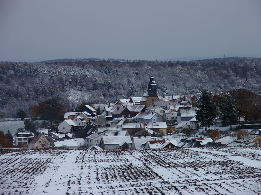 sebbeterode, Germania, winterbeeld, la neve, architettura, struttura costruita, costruzione, temperatura fredda, esterno dell'edificio, inverno, Casa, quartiere residenziale, città, vista dall'alto, cittadina, nessuno, natura, ambiente, paesaggio, cielo, scenics - natura, tetto, all'aperto, paesaggio urbano, 4K